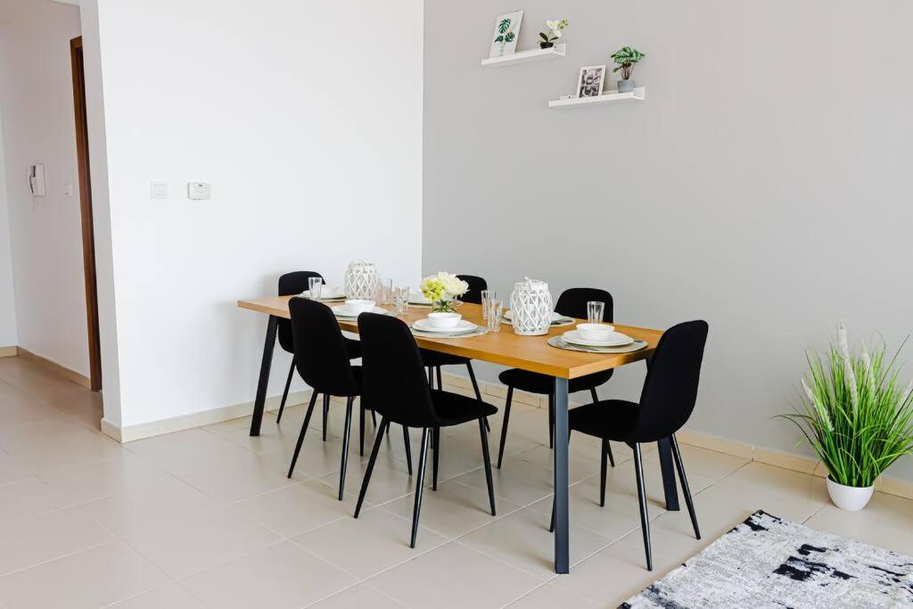 Apartment Supurb 2 Bed Sea Front